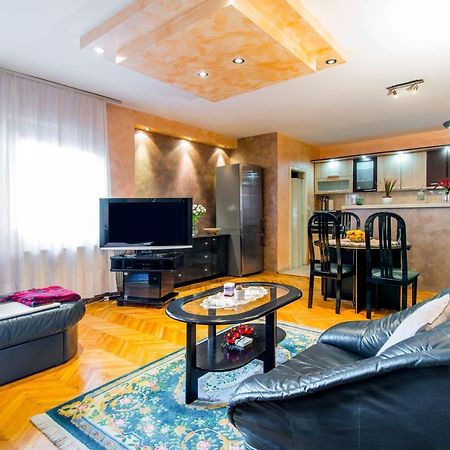 Apartment City Center Нови Сад Екстериор снимка
